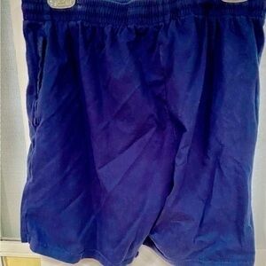 HOWINTON WOMENS  USED BLUE SHORTS